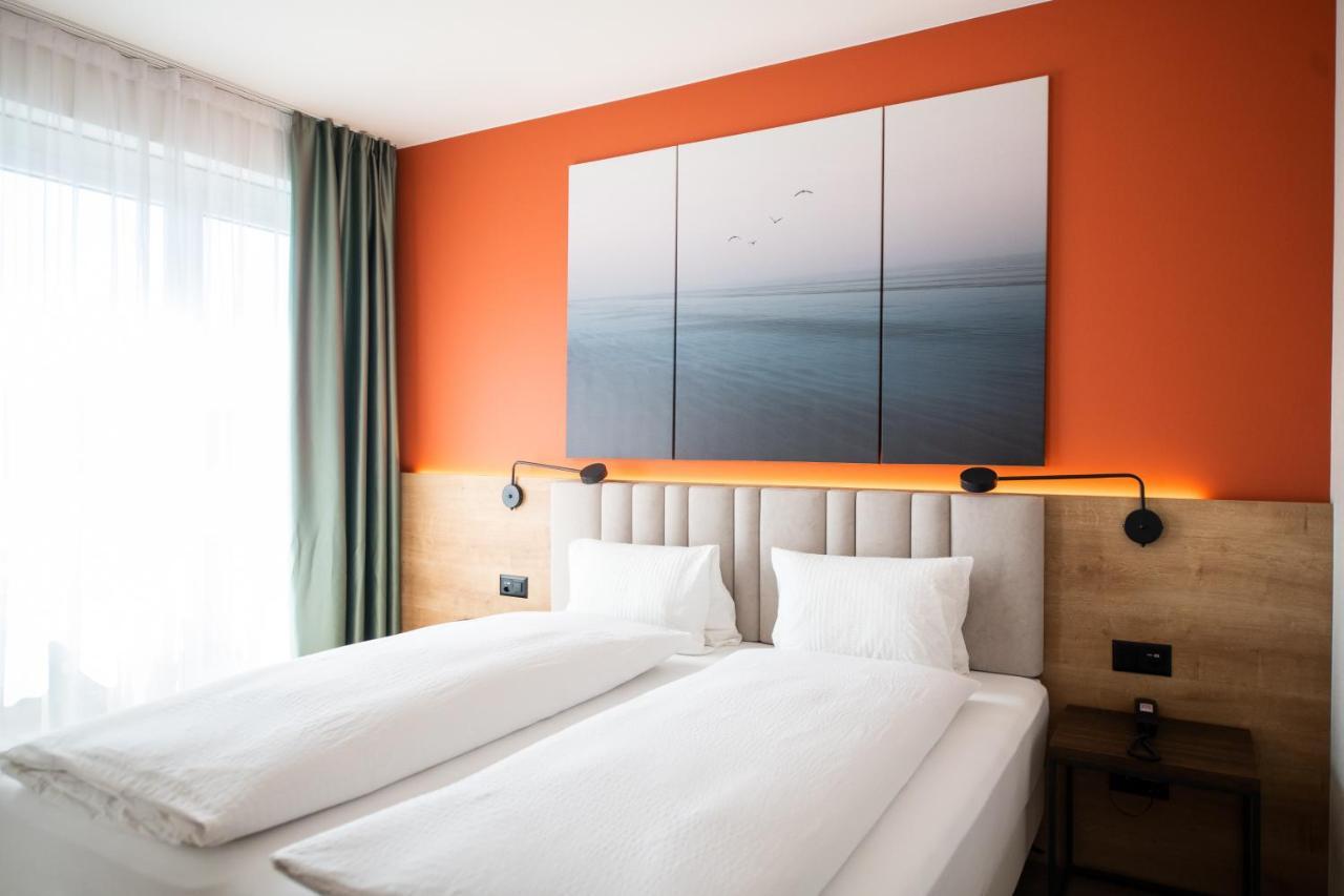 Ascona Lodge, Pool & Garden Retreat Bilik gambar