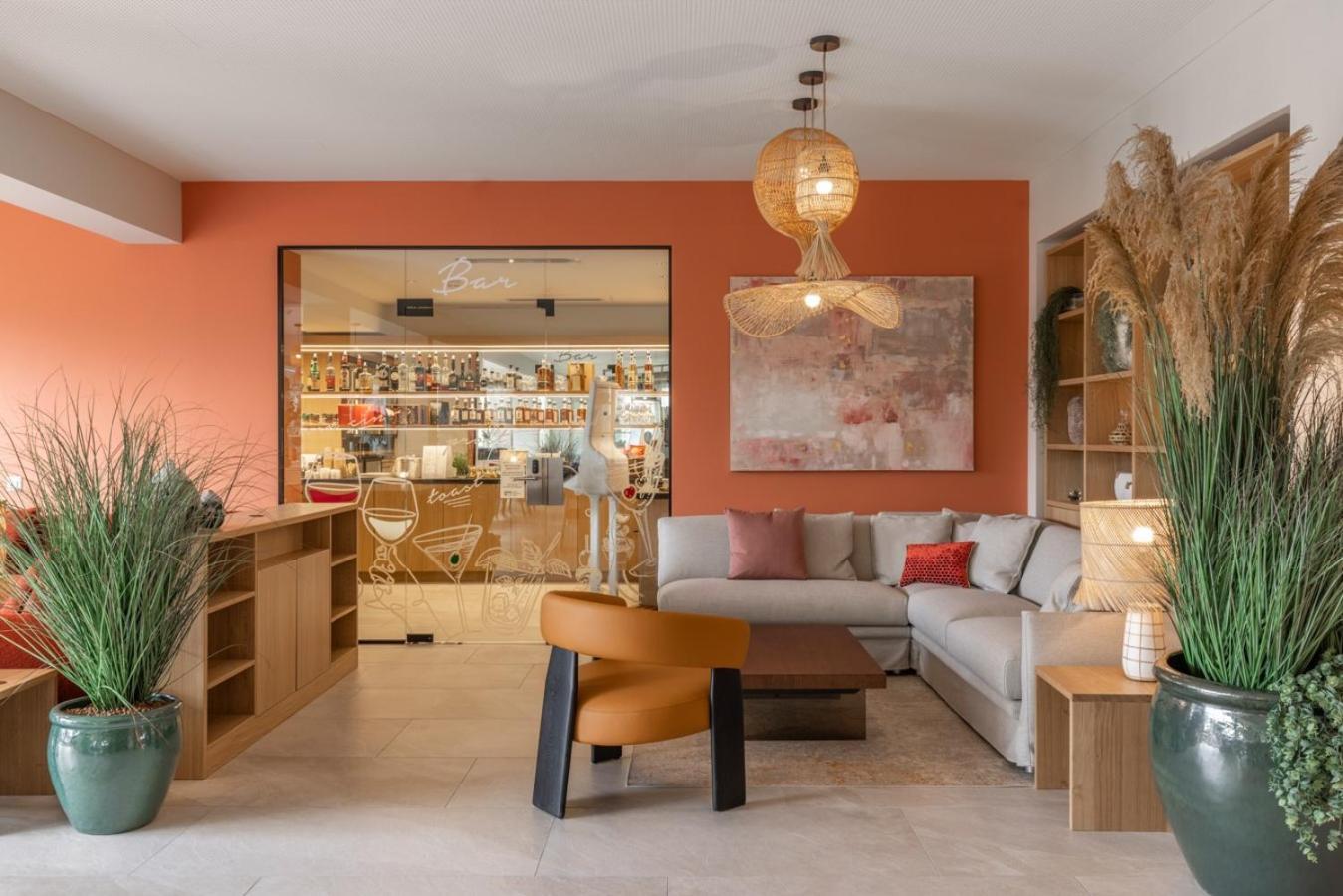 Ascona Lodge, Pool & Garden Retreat Luaran gambar